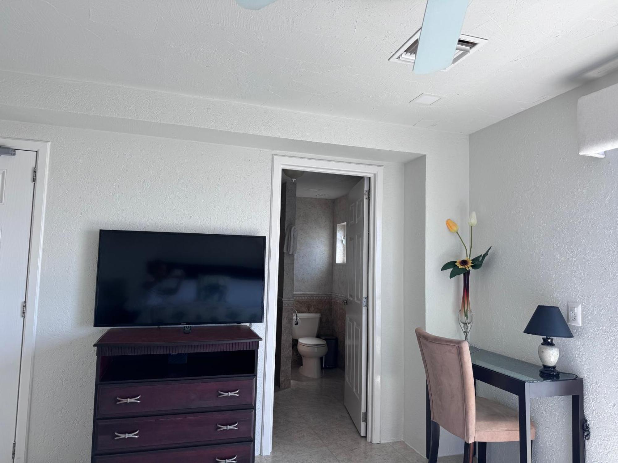 Apartment The Queen Of - Urban Empire En-suite View - For Couples In Mind